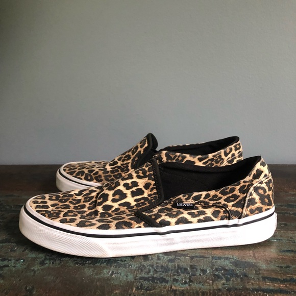 leopard asher vans